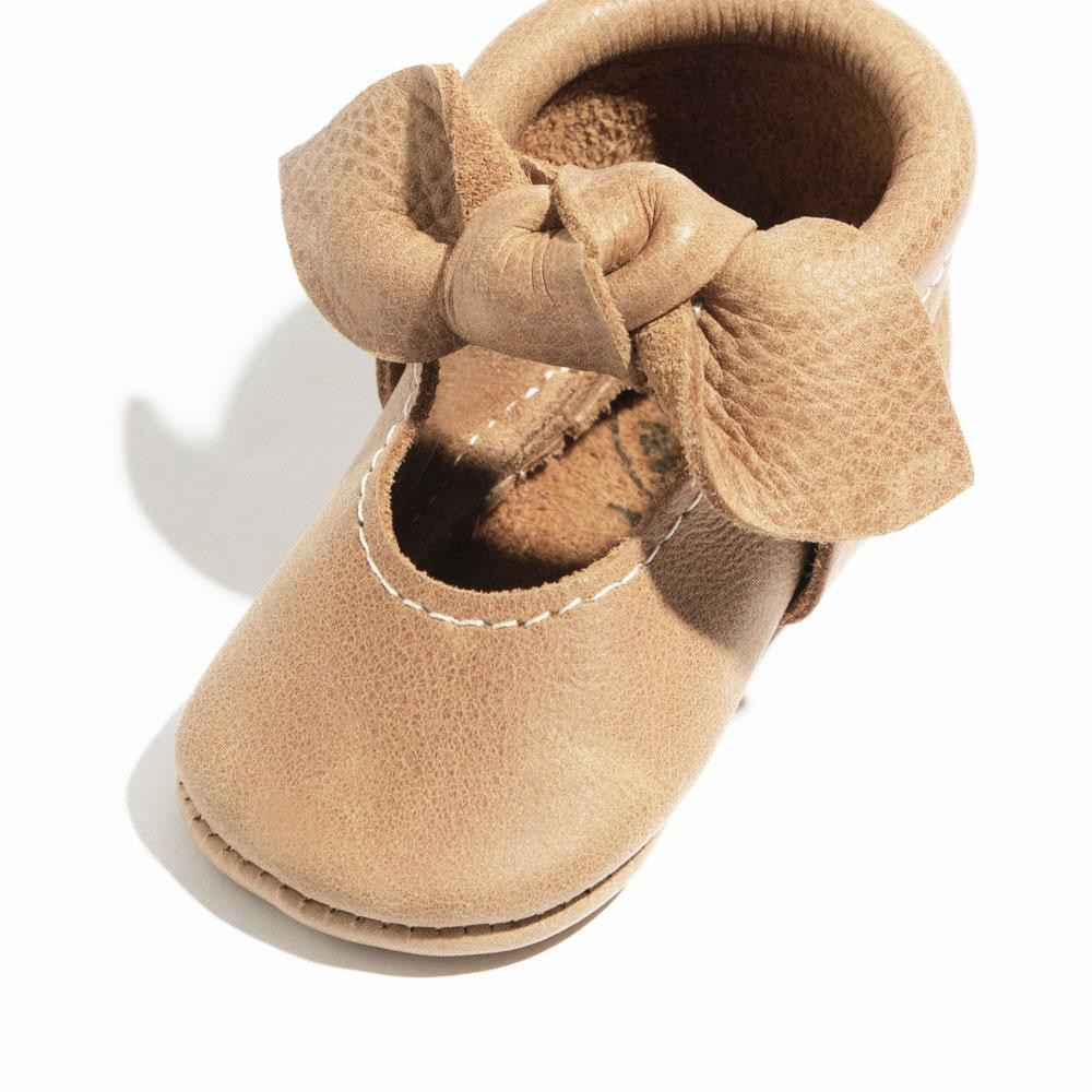 Freshly Picked Slip-On Sneaker (Toddler/Little Kid) Girl's Shoes Platinum : 9 Toddler M